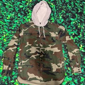 Medium Camo Pacsun Hooded Shirt.